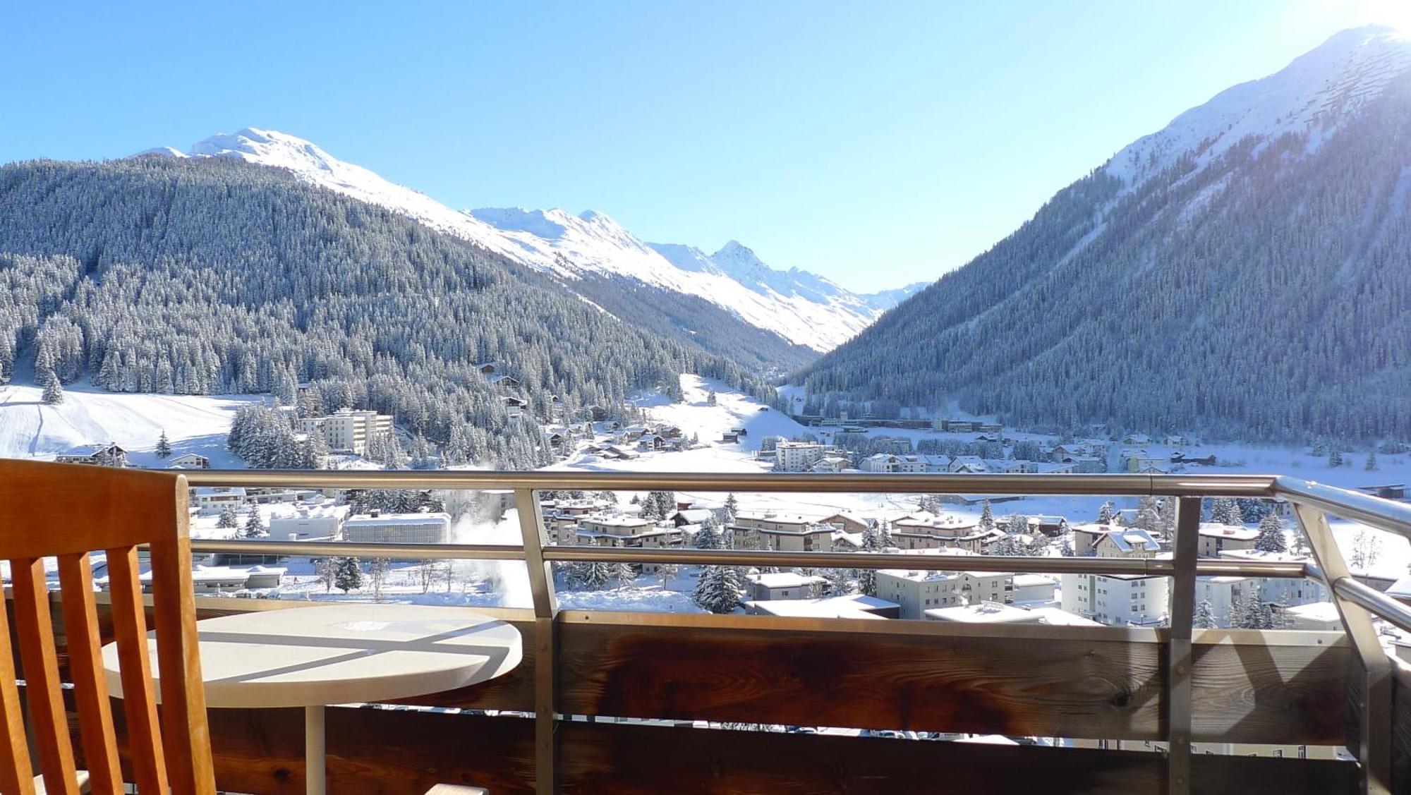 Spectacular View & Central Location In Davos Buitenkant foto